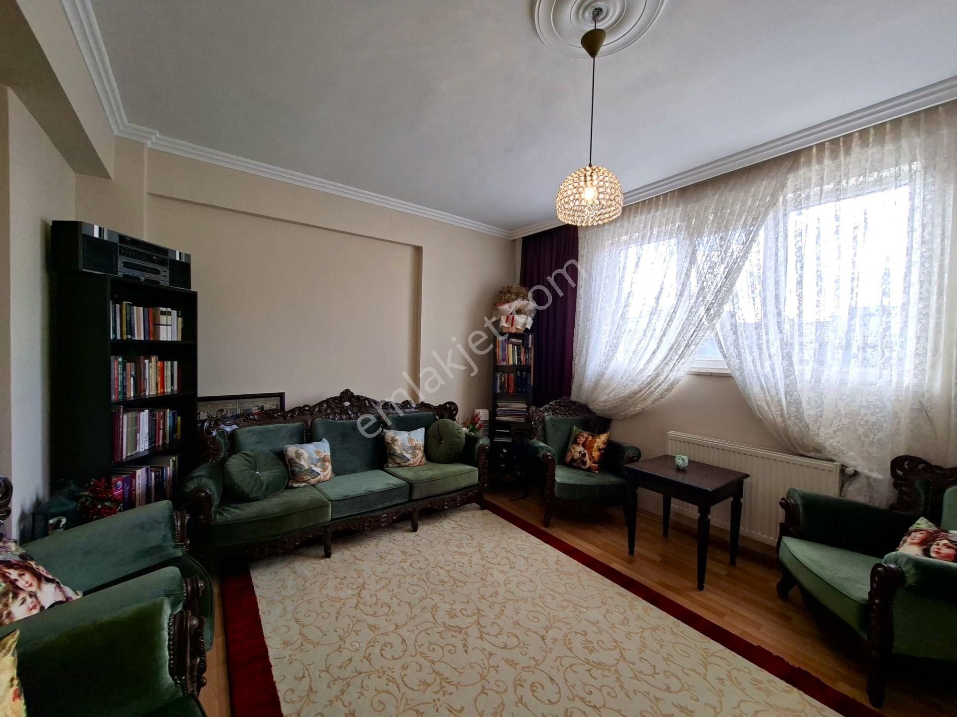 Recep Ümit'ten Turgut Reis Caddesi Yakınında Satılık Teraslı-ebeveyn Banyolu 3+1 Dubleks Daire - Görsel 13