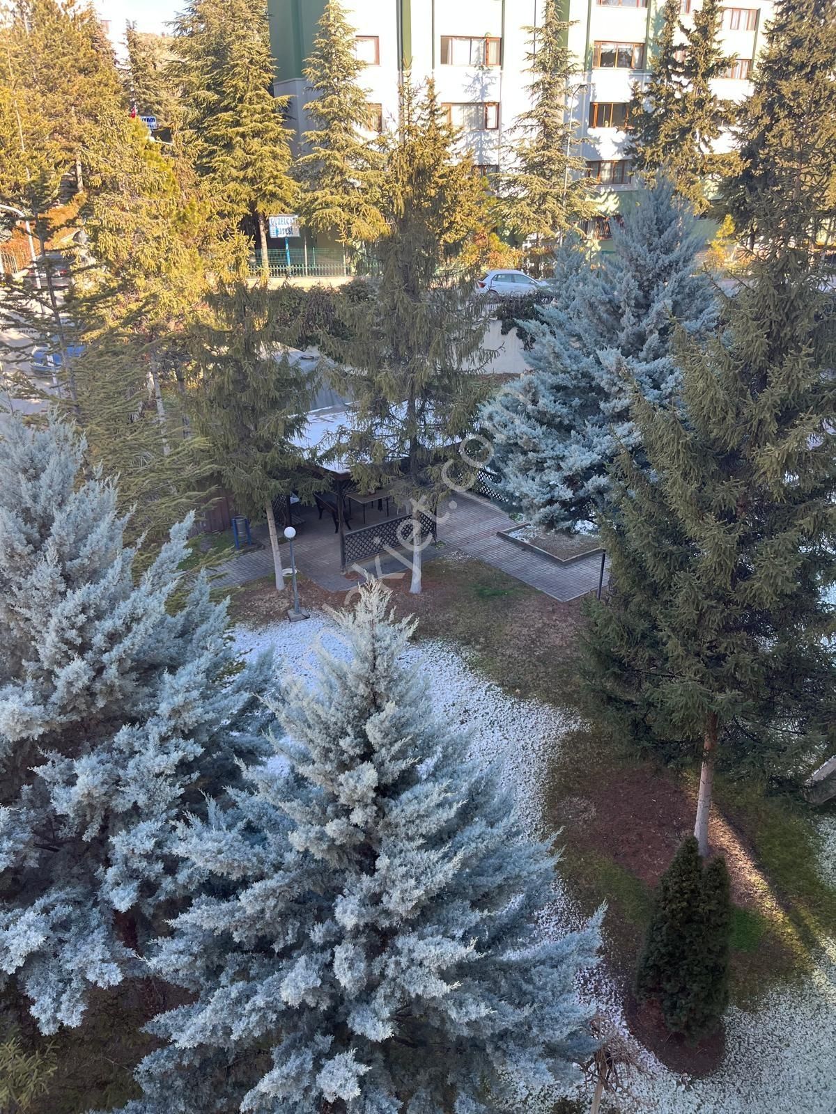 Çayyolun'da Başkent Doktorlar Sitesinde Orjinal 3+1 Kiralık - Görsel 3