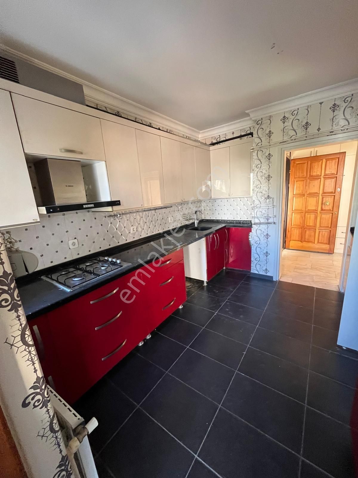 Çayyolun'da Başkent Doktorlar Sitesinde Orjinal 3+1 Kiralık - Görsel 8