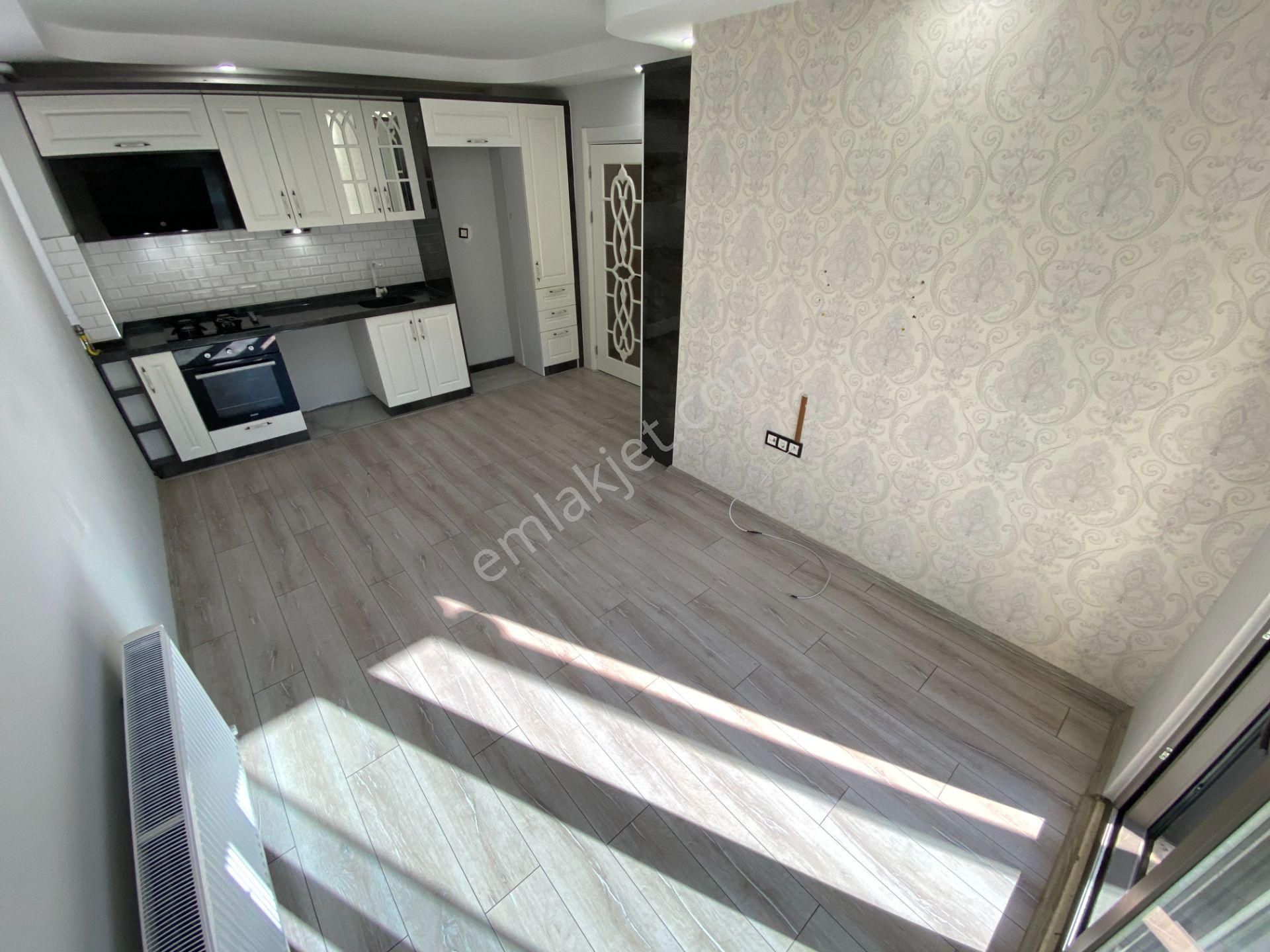 Mera Emlak Altınkumda Doğalgazlı Asansörlü Fırsat 2+1 95m2 Daire - Görsel 15