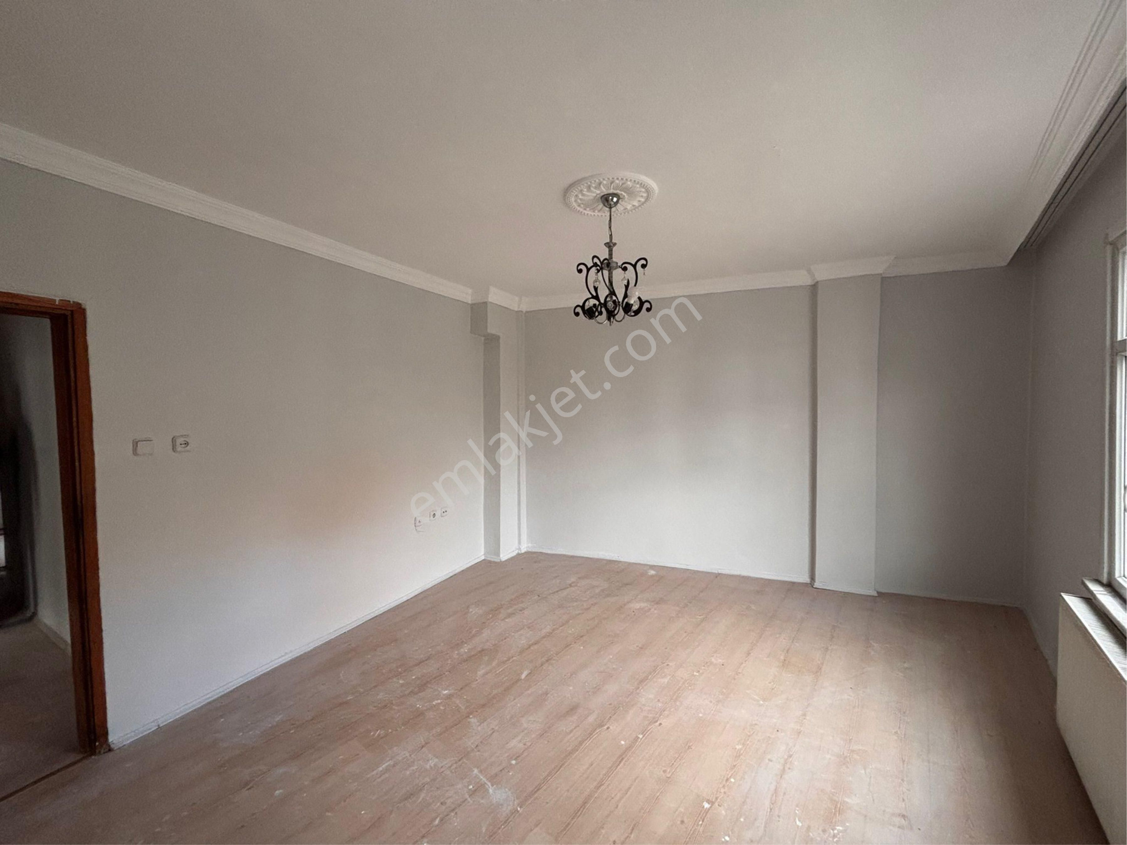 Söğütlüçeşme De 2+1 Balkonlu Ara Kat - Görsel 26