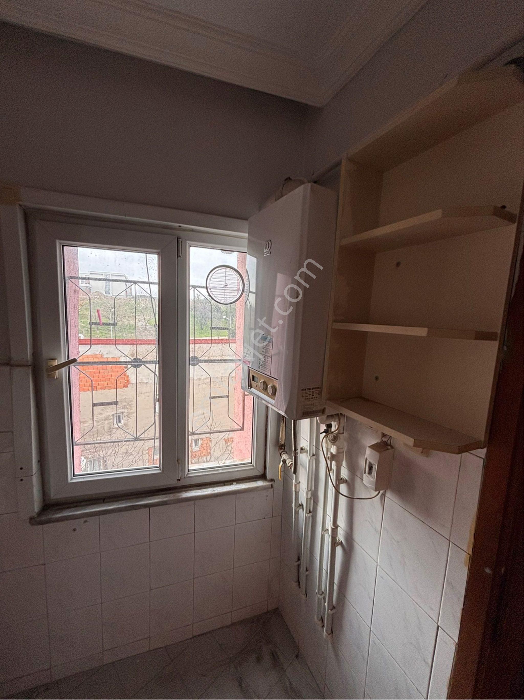 Söğütlüçeşme De 2+1 Balkonlu Ara Kat - Görsel 11