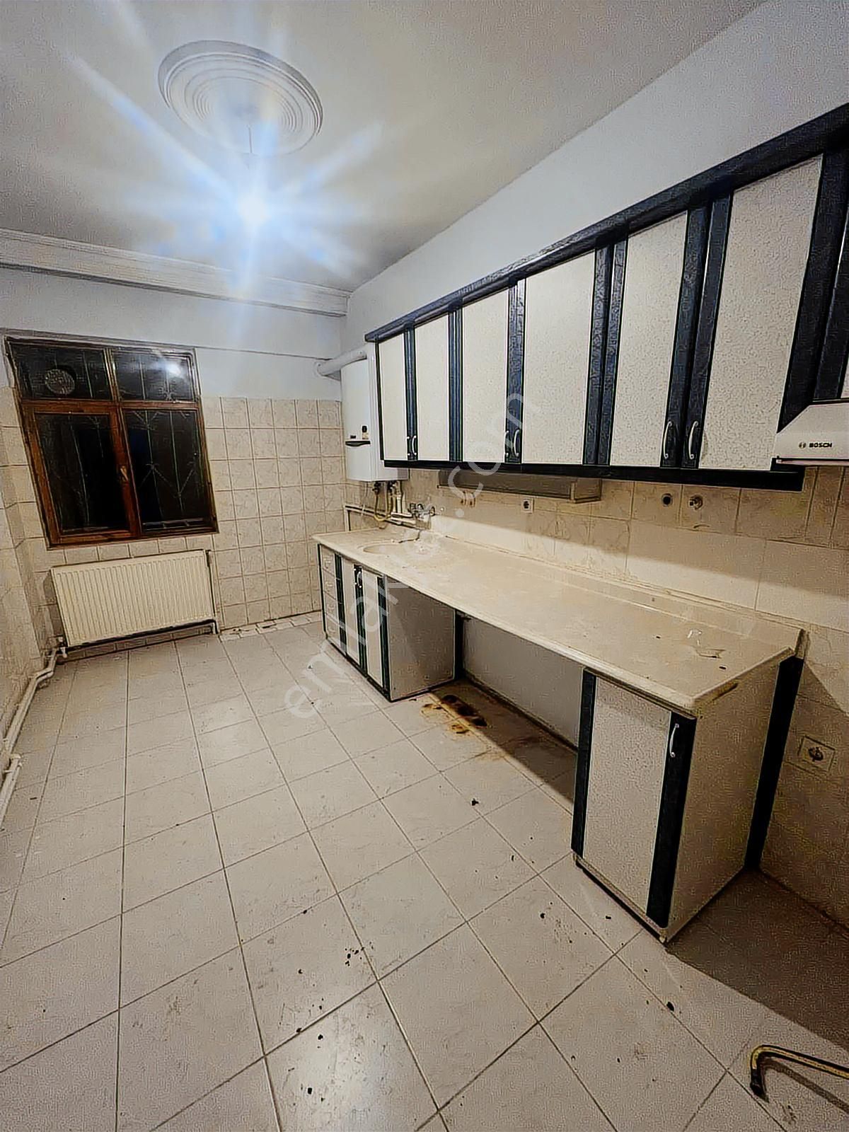 Yeni Mahallede Kiralık 3+1 Daire - Görsel 3