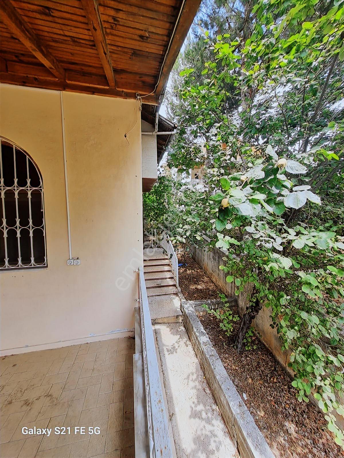 Soğucakta Site İçerisin'de Satılık Dubleks Villa - Görsel 17