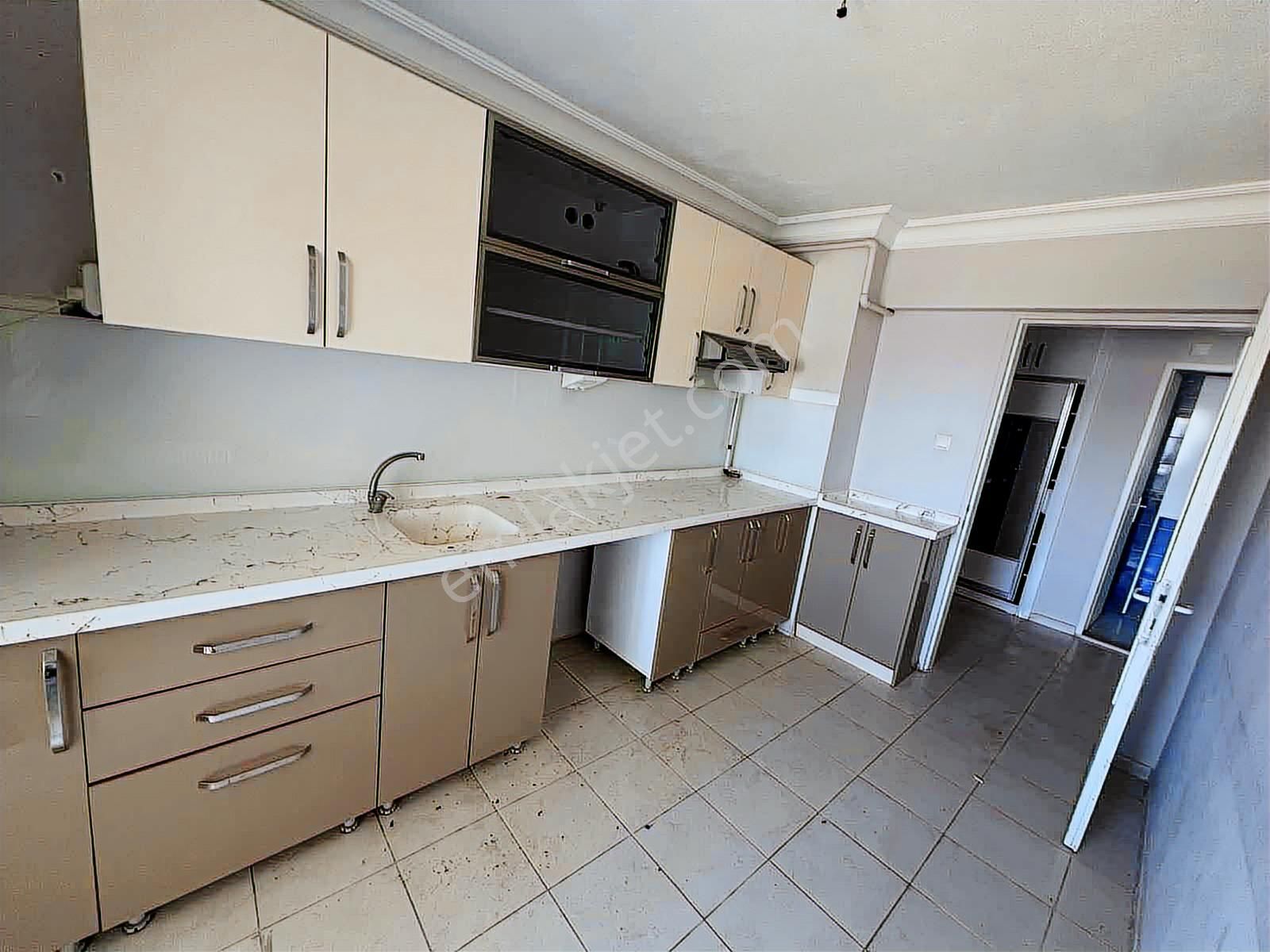 Ahi Mesut'ta Site İçerisinde Kiralık 3+1 Yapılı Daire Turyap'tan - Görsel 13