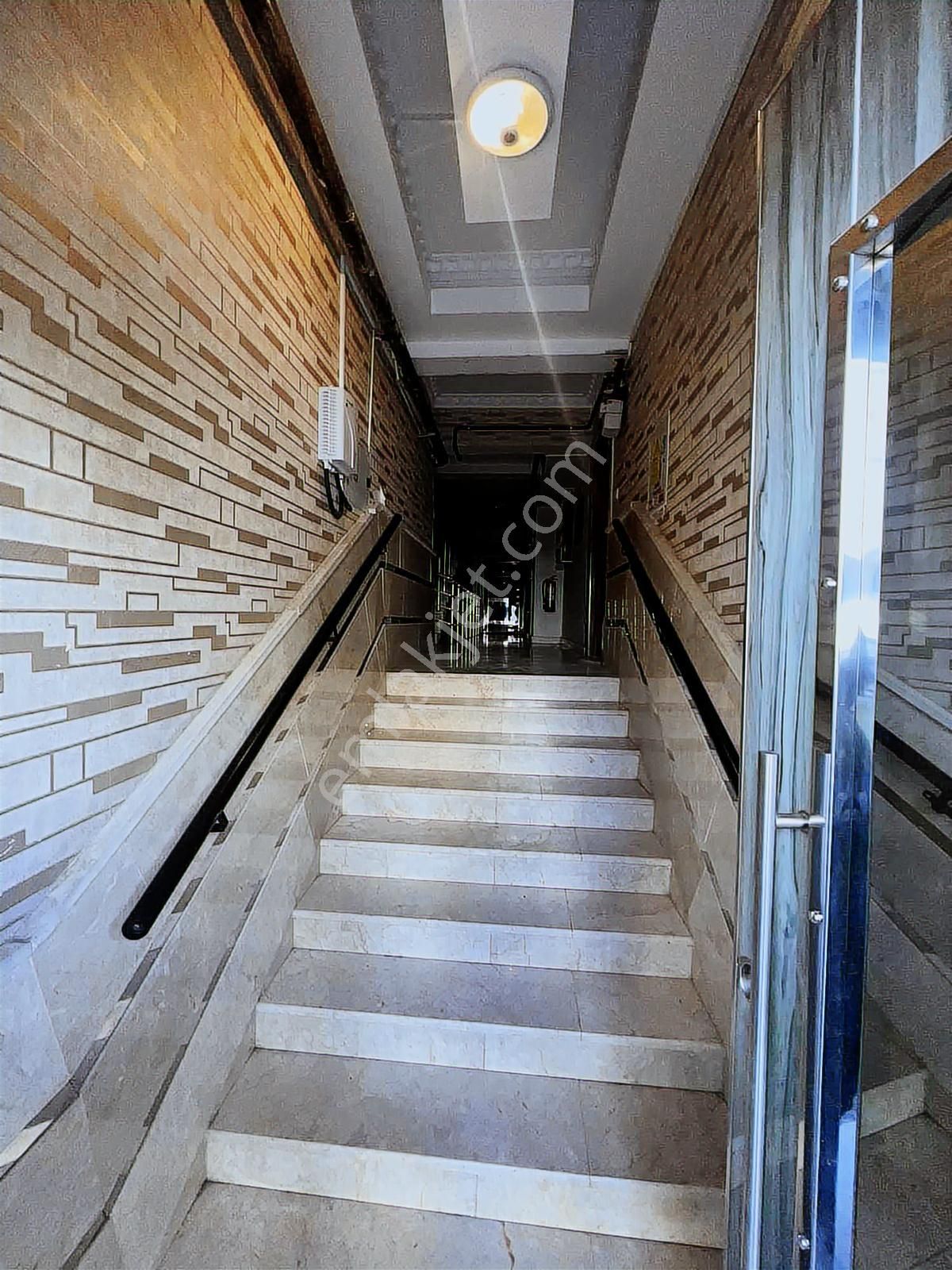 Turyap'tan Elvan Mahallesi'nde Kiralık 2+1 Daire - Görsel 31