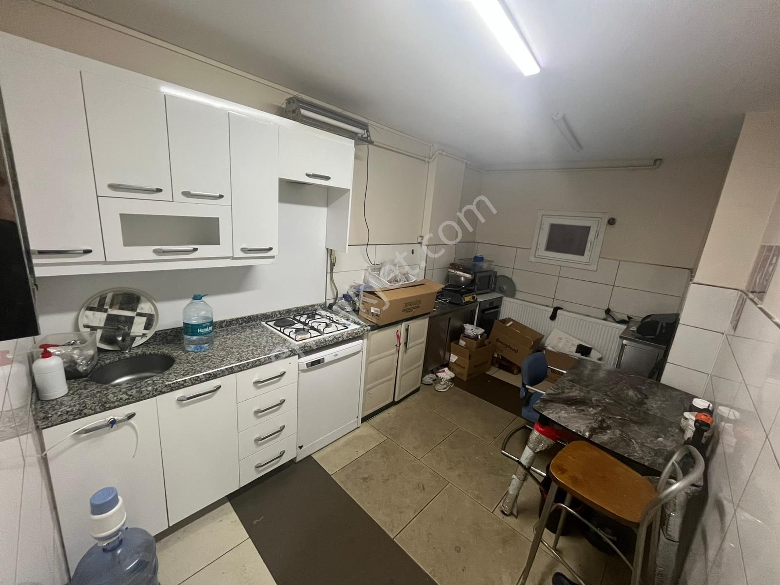 Özgür İnşaat'tan İsmetpaşa Mah'de Kiralık Y.giriş Dükkan 185m2 - Görsel 16