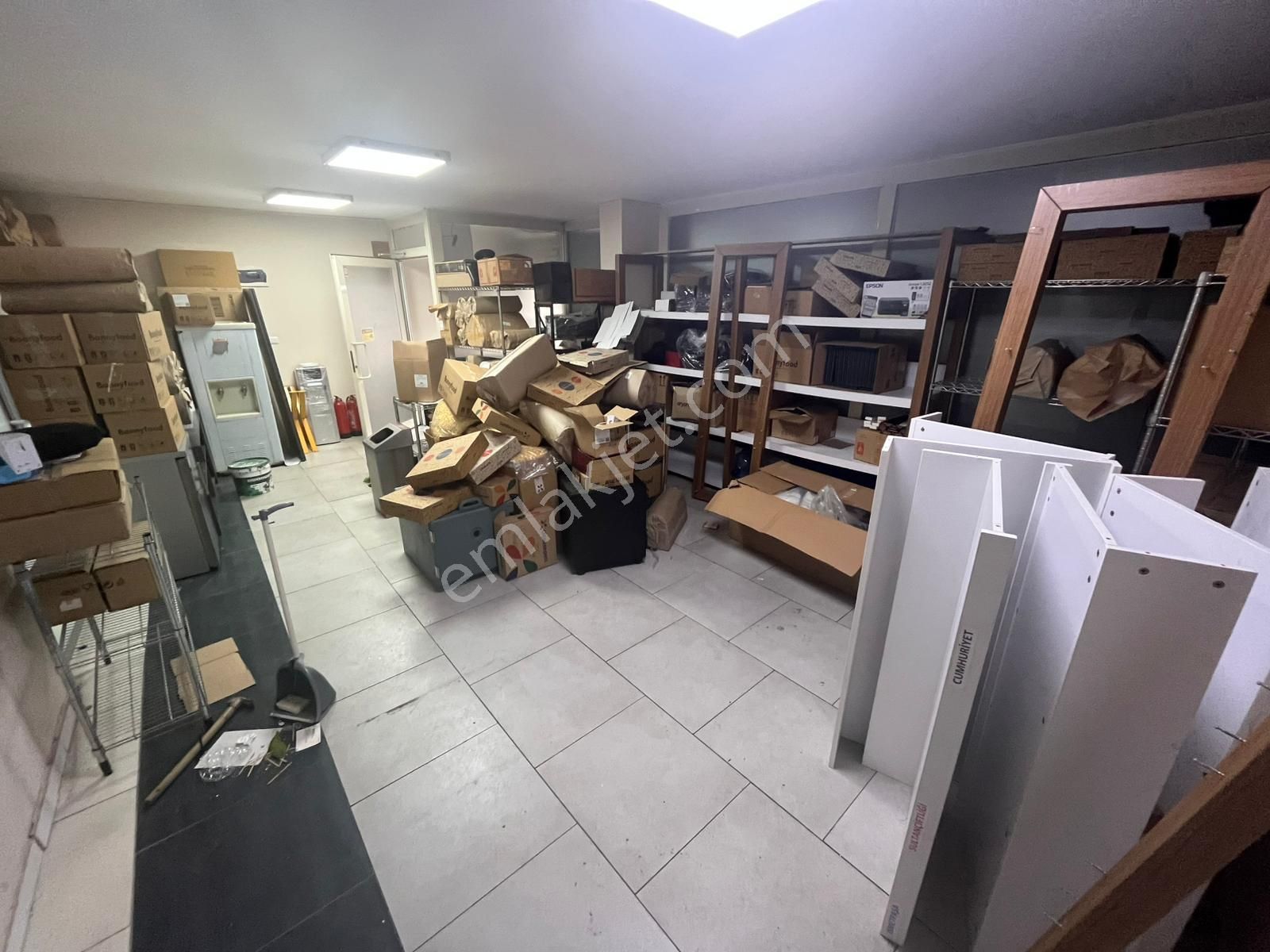 Özgür İnşaat'tan İsmetpaşa Mah'de Kiralık Y.giriş Dükkan 185m2 - Görsel 29