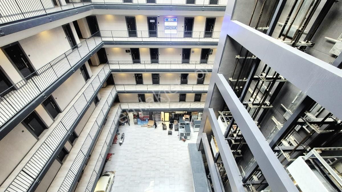 Turyaptan İzpek Trendte Kiracılı 29 M² 1+0 Satılık Ofis - Görsel 14