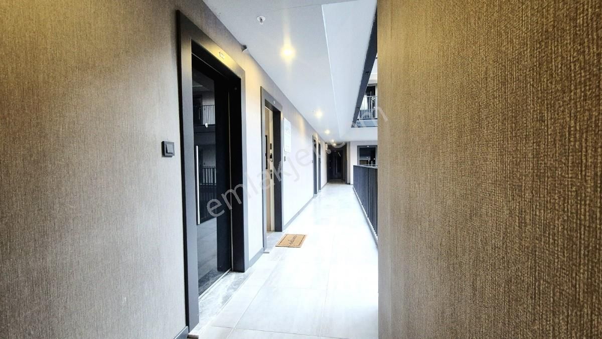 Turyaptan İzpek Trendte Kiracılı 29 M² 1+0 Satılık Ofis - Görsel 12