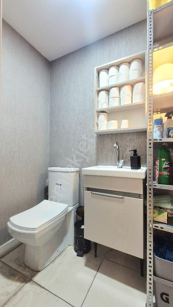 Turyaptan İzpek Trendte Kiracılı 29 M² 1+0 Satılık Ofis - Görsel 9