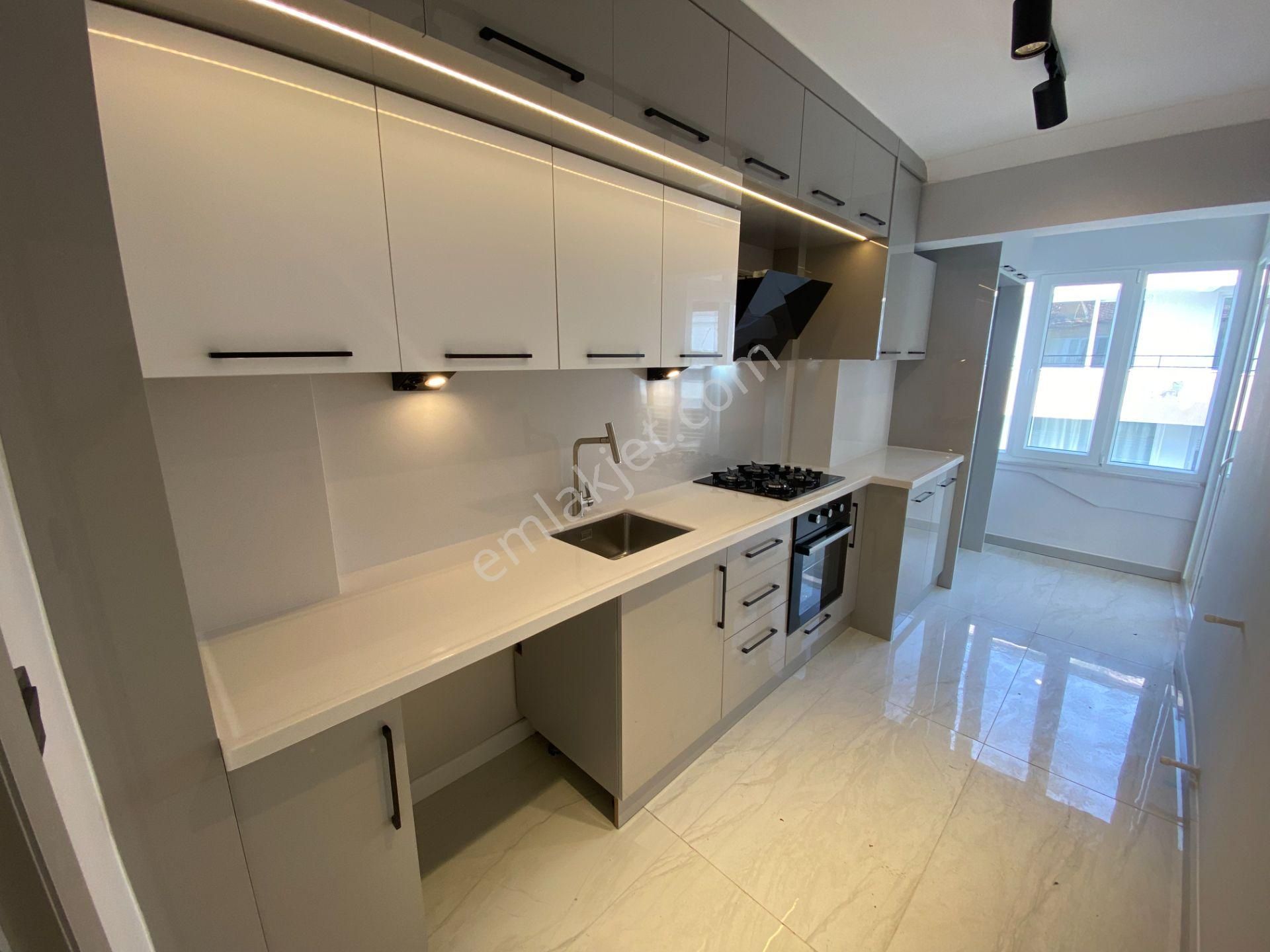 ▀▄mera Emlaktan Akçayda İçi Full Yapılı Merkezi 2+1 100m2 Daire - Görsel 2