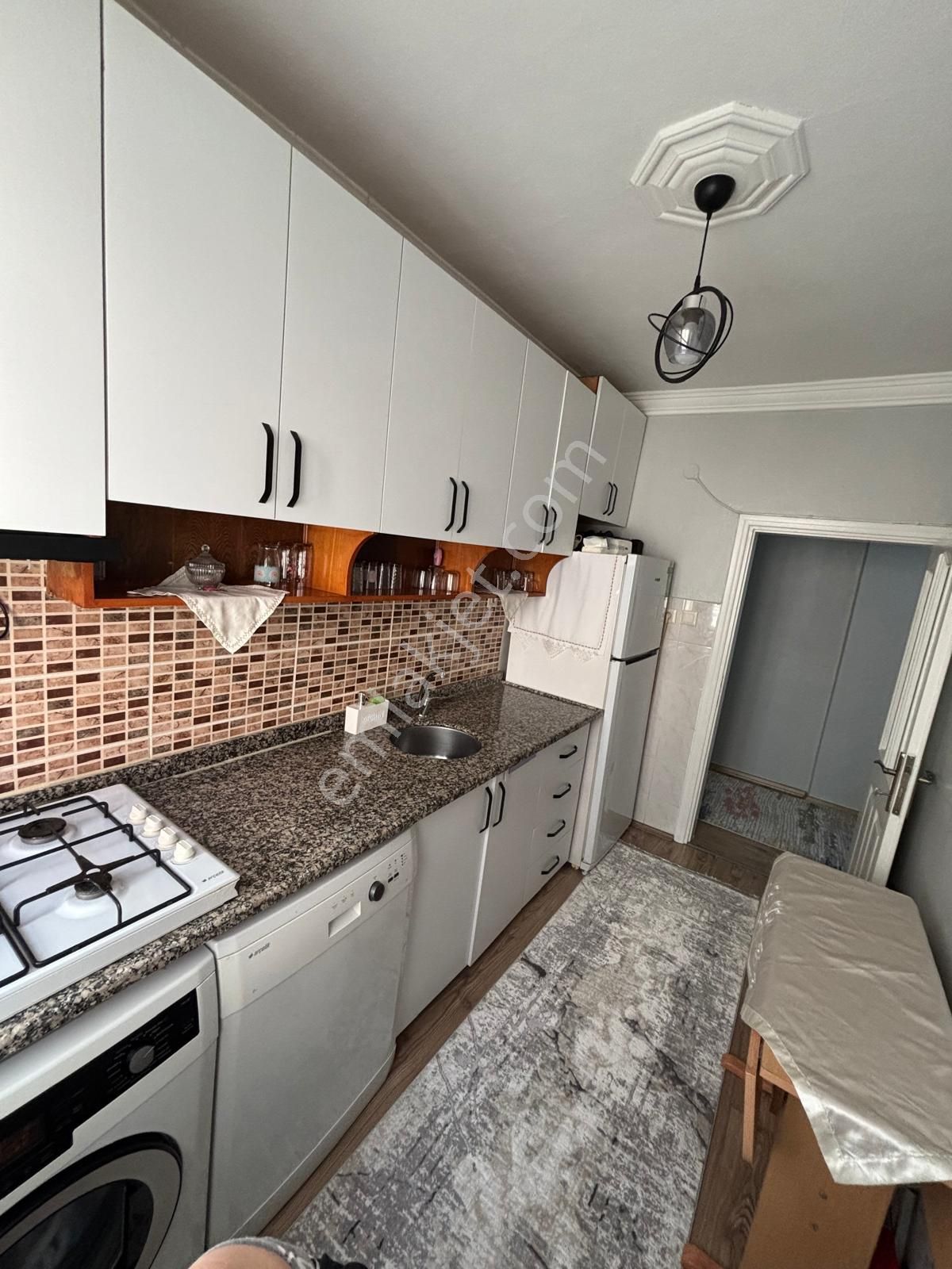 Pendik Esenyalı Orhangazi Mah. Acil Satılık Merkezi E-5 Yakın 2+1 100 M2 Daire - Görsel 12