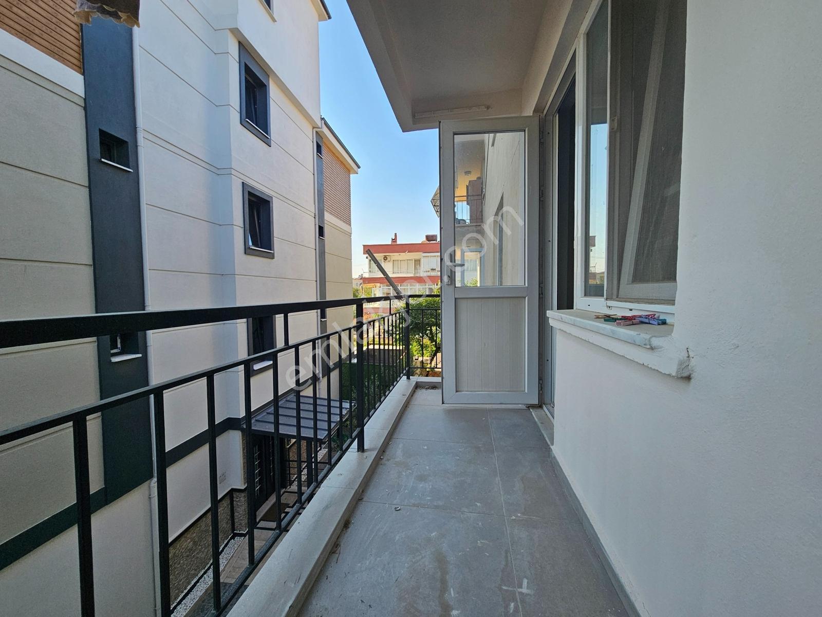 Ali Çetinkaya Mh'de Arakat Ön Cephe Yenilenmiş Satılık 2+1 Daire - Görsel 14