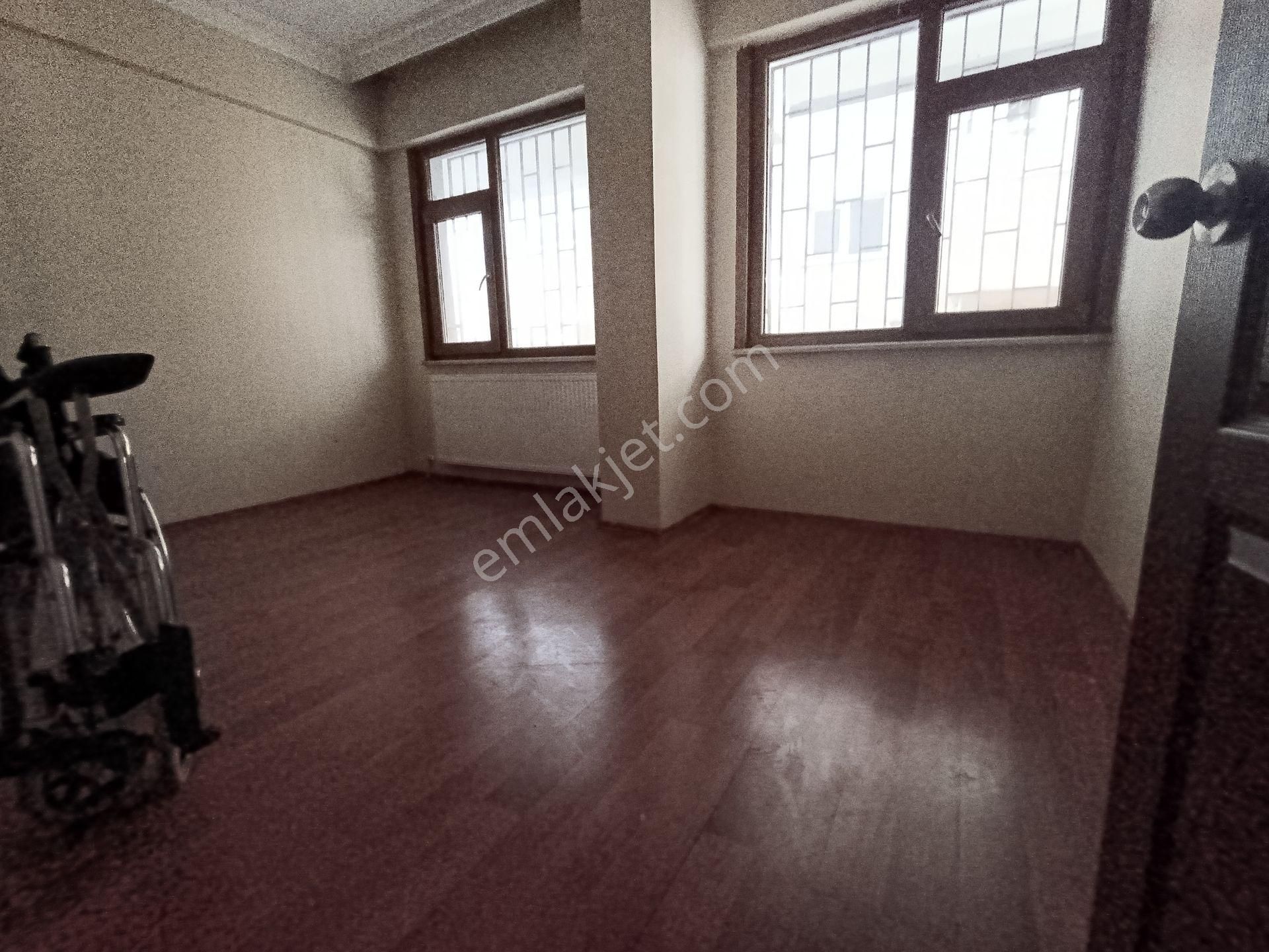 Pendik Güzelyalı E-5 Altında Kiralık 2+1 75m2 Balkonlu E-5 Yakın Daire - Görsel 22