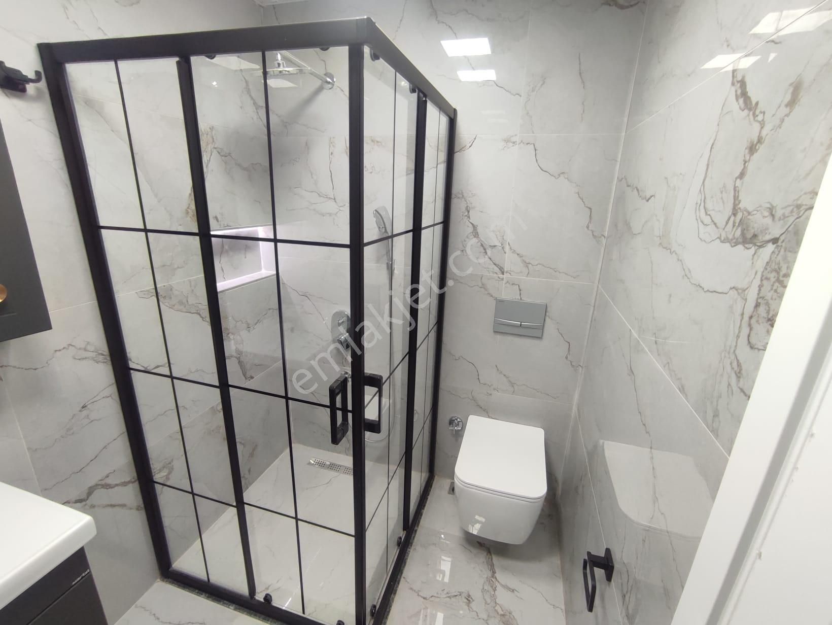 Altınkum Mahallesinde Denize Yürüme Mesafesinde 2+1 Dubleks - Görsel 12