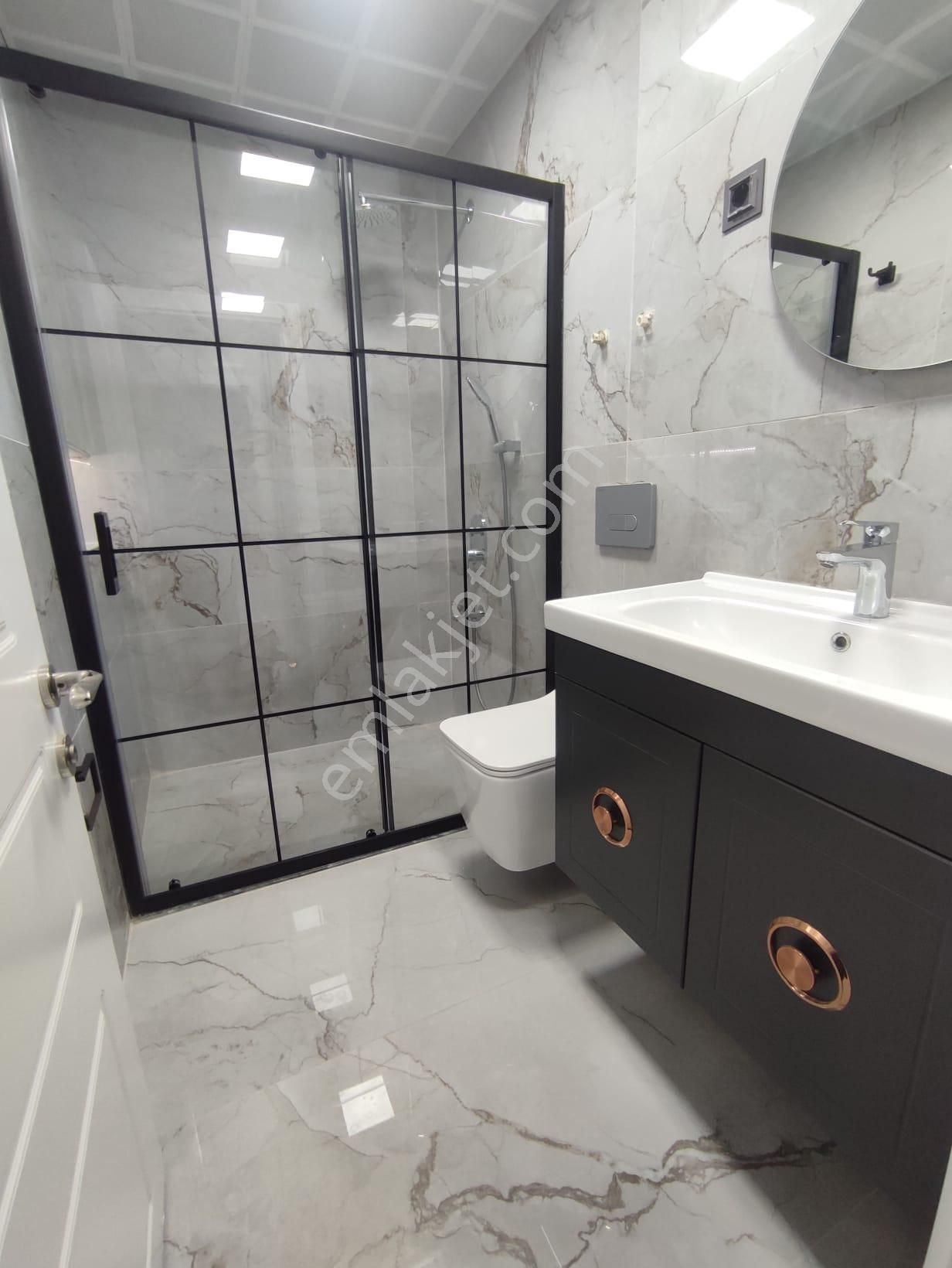 Altınkum Mahallesinde Denize Yürüme Mesafesinde 2+1 Dubleks - Görsel 10