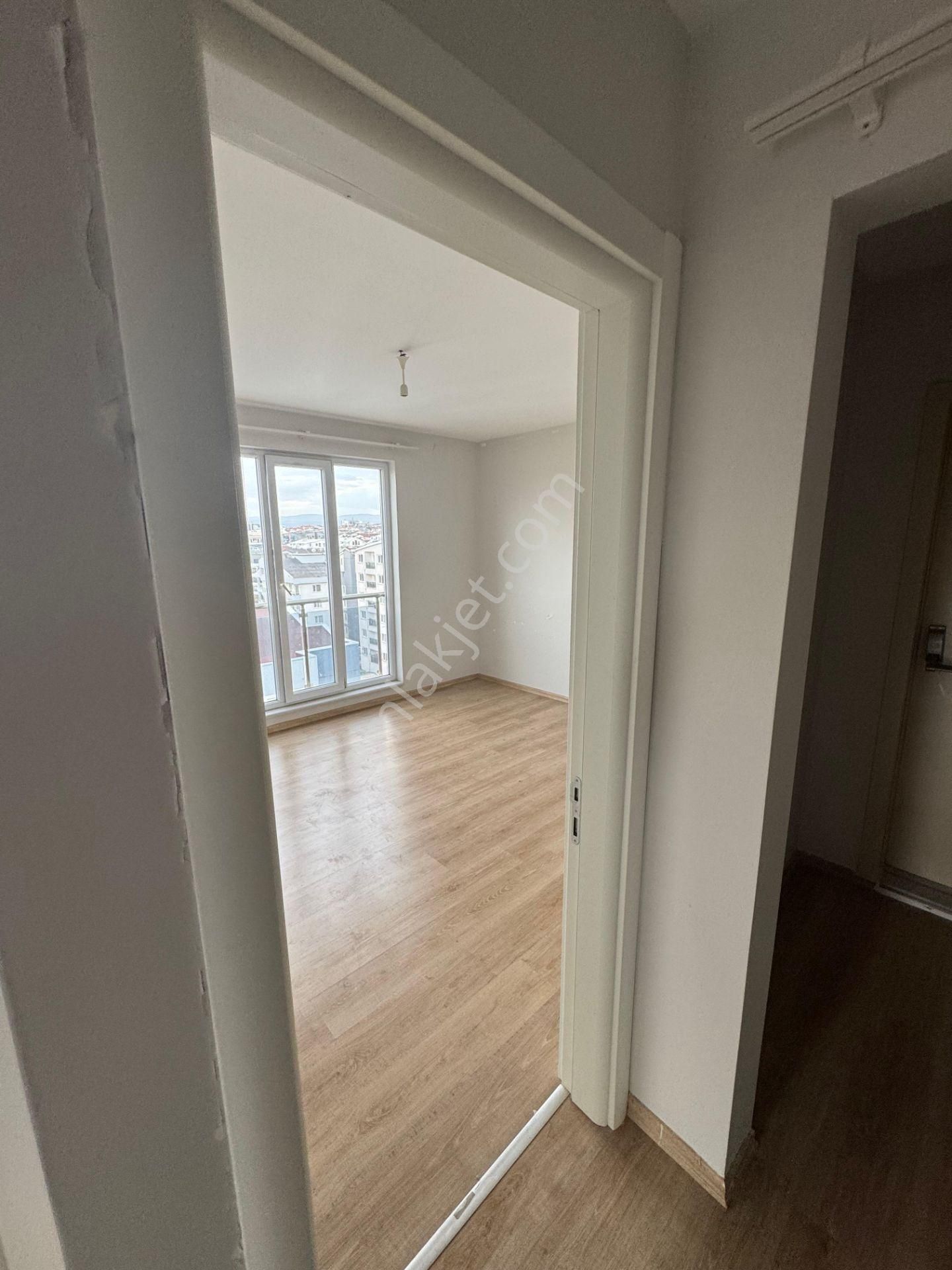 Bahar'dan Görükle'de Aile Muhitinde 4+1 Teraslı Geniş Daire - Görsel 24