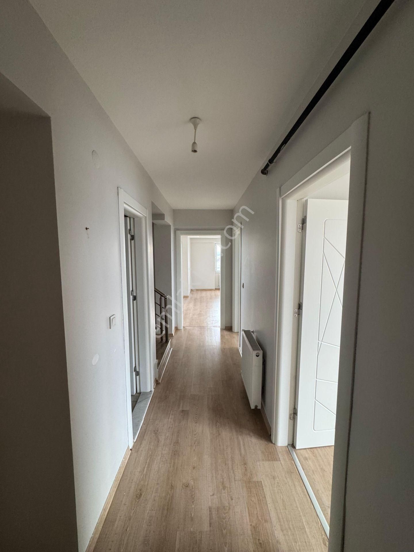 Bahar'dan Görükle'de Aile Muhitinde 4+1 Teraslı Geniş Daire - Görsel 2