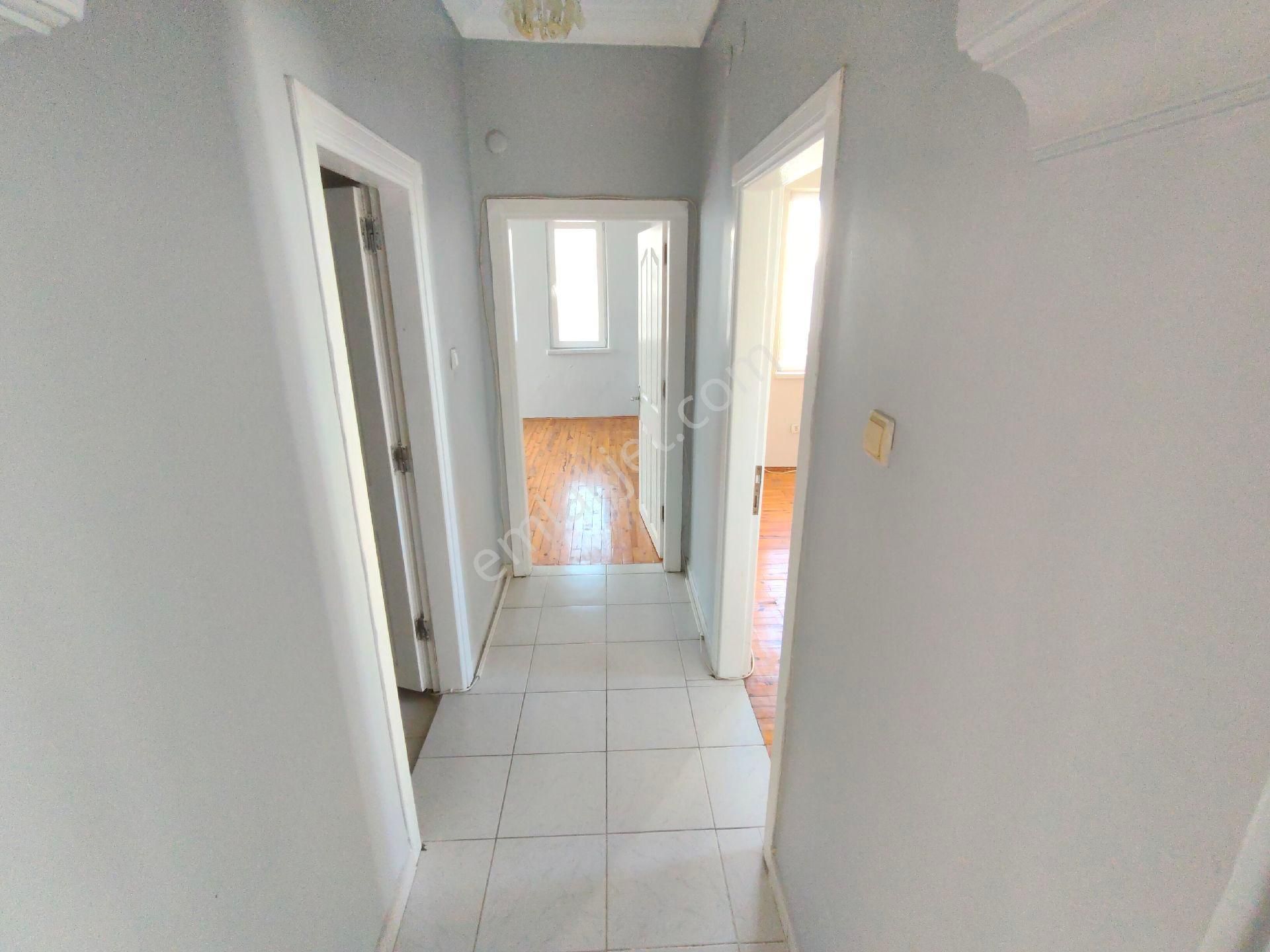 Uncalıda Kiralık 3+1 Daire - Görsel 15