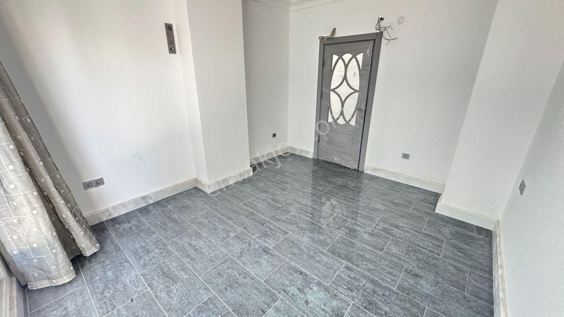 Alanya Mahmutlar'da Full Deniz Manzaralı 2+1 Eşyasız Daire - Görsel 9