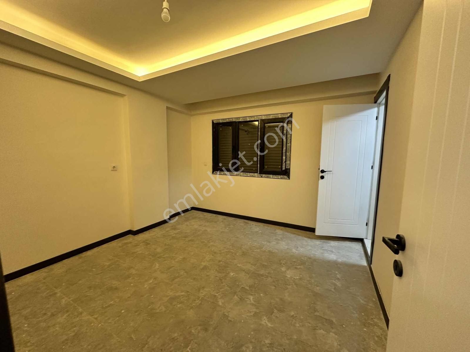 Torbalıda Site İçinde Oturuma Hazır Lüx Daire - Görsel 5