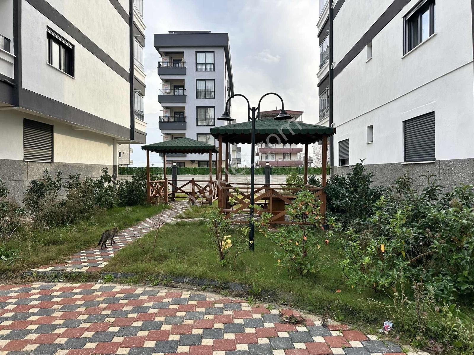 Torbalıda Site İçinde Oturuma Hazır Lüx Daire - Görsel 2