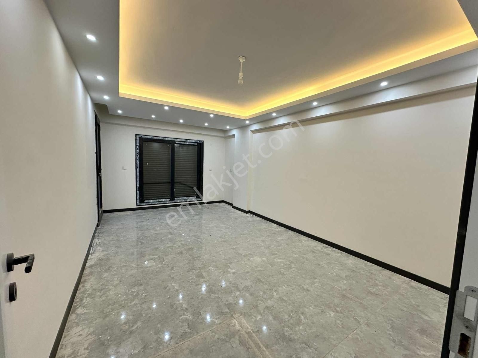 Torbalıda Site İçinde Oturuma Hazır Lüx Daire - Görsel 14