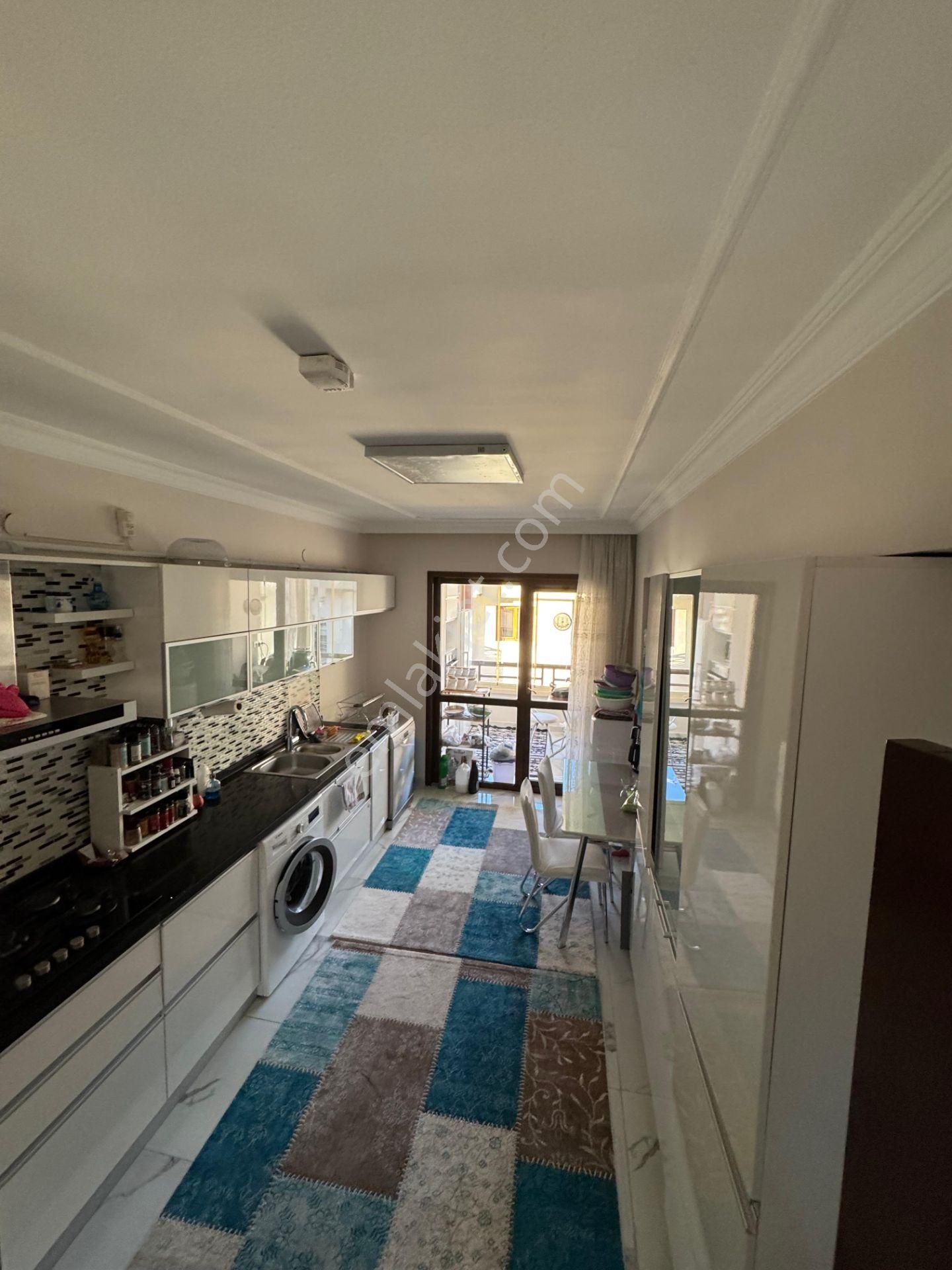 Gökkuşağı Caddesinde Müthiş Konumda Lüks Yapılı 3+1 Arakat - Görsel 9