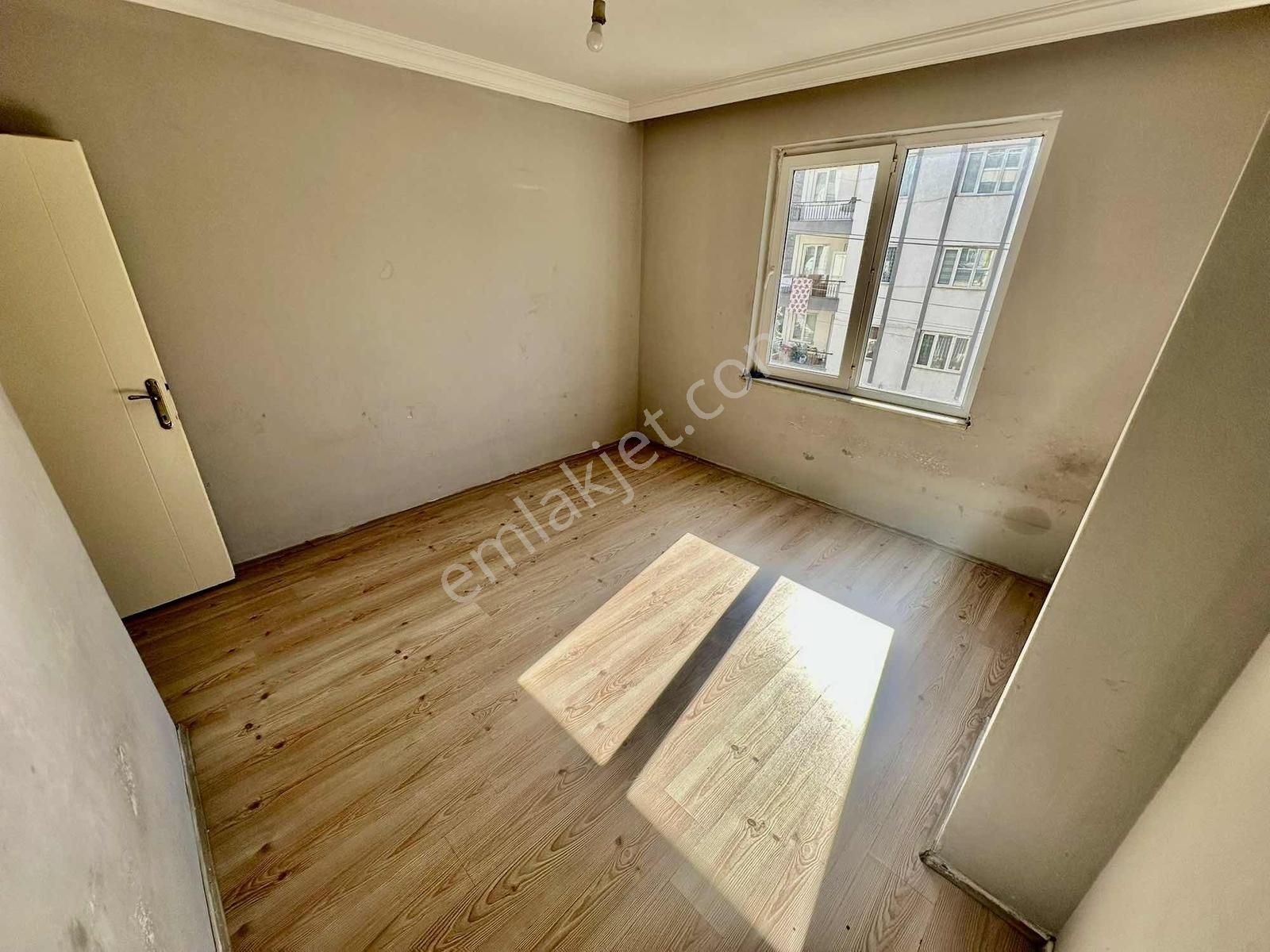 Kızılarık Mah.kızılırmak Caddesine 50mt Mesafede Satılık 3+1 - Görsel 18