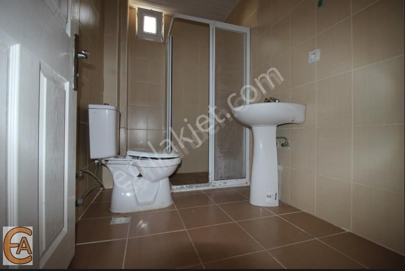 Kızılarık Mahallesinde 2+1 95 M2 Asansörlü Arakat Daire - Görsel 5