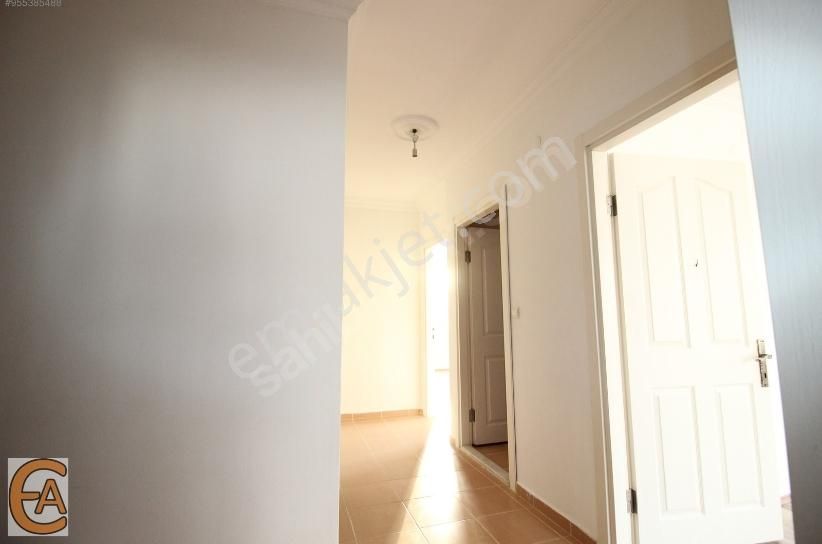 Kızılarık Mahallesinde 2+1 95 M2 Asansörlü Arakat Daire - Görsel 8