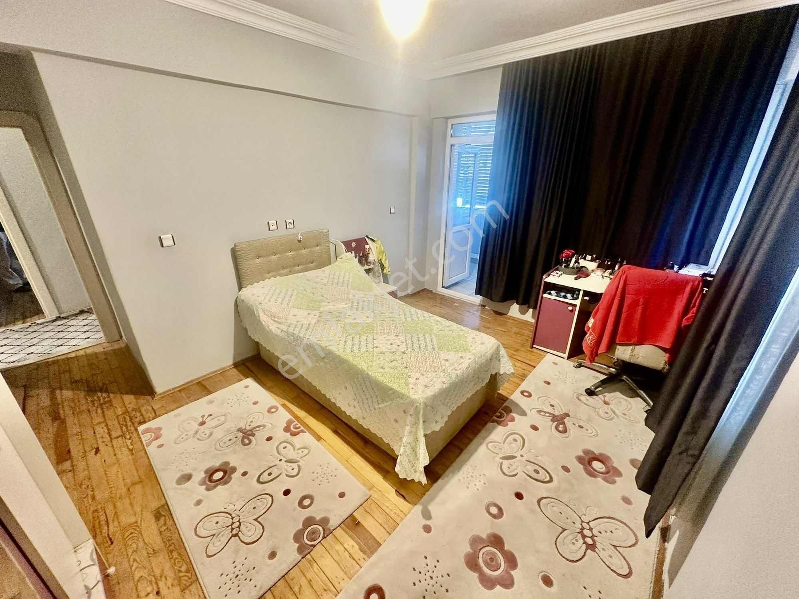 Konuksever Mahallesinde Satılık 3+1 Arakat Daire - Görsel 7