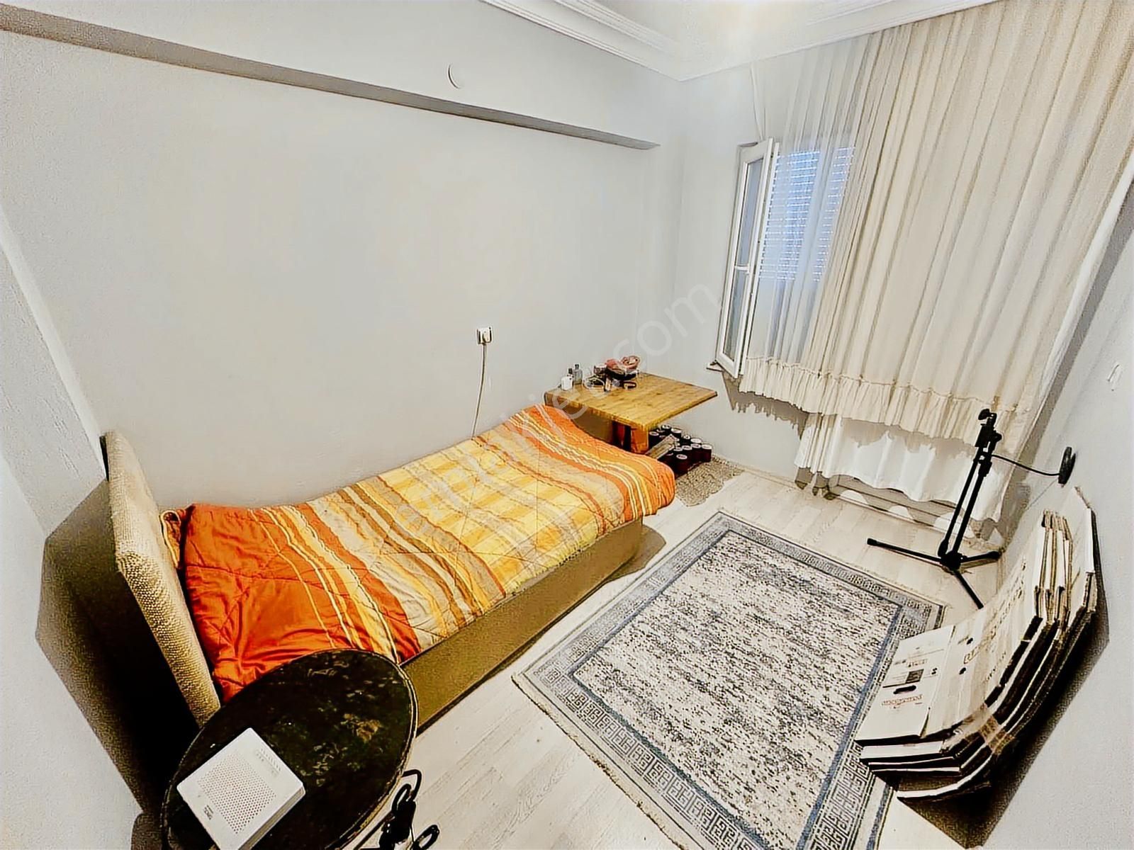 Konuksever Mahallesinde Satılık 3+1 Arakat Daire - Görsel 15