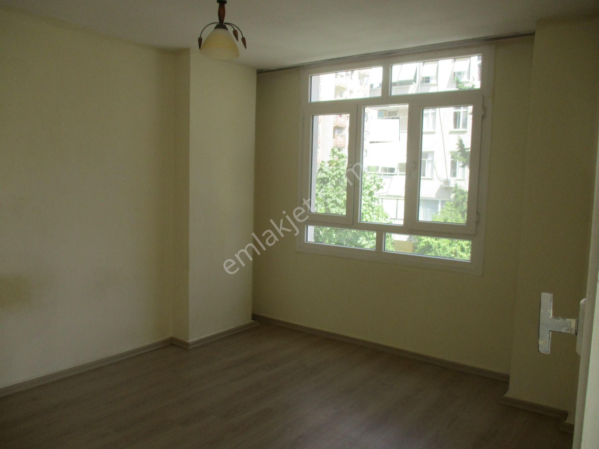 Kenan Evren Bulvarına Yakın Cepheleri Full Açık 3+1 Kapalı Mutfaklı Masrafsız Daire - Görsel 25