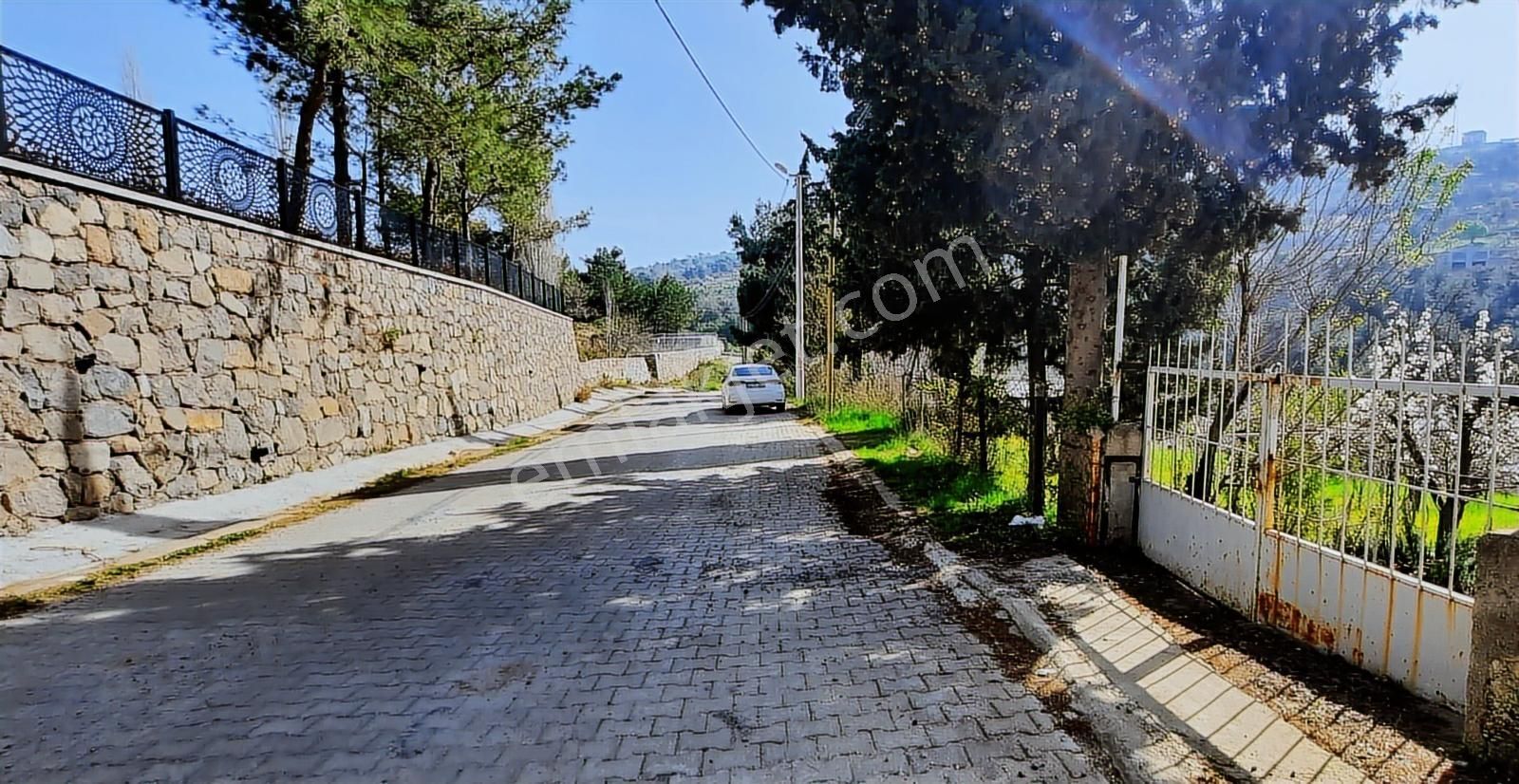 İzmir Manisa Yolu Üzerinde Bitişik İki Parsel Bahçe Dubleks Ev - Görsel 3