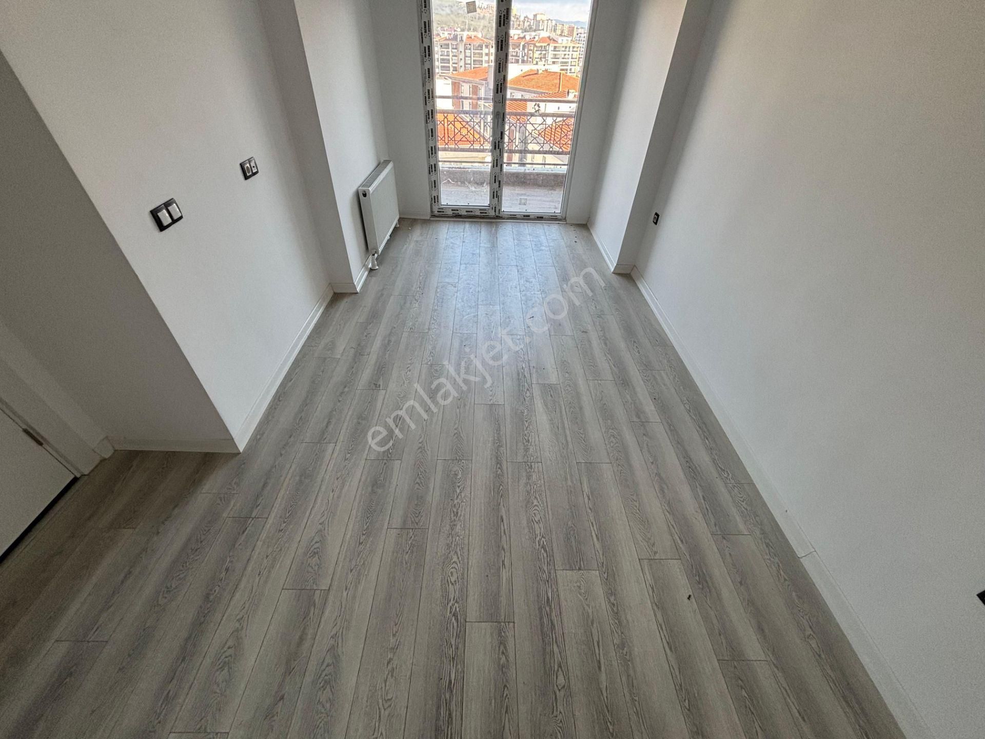 Yiğitten Kadıköyde 2+1 Saunalı&yüzme Havuzlu Site Konsepti Daire - Görsel 20
