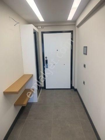 Bornova Evka 3 Mahallesinde Site İçinde 4+1 Kiralık Lüks Daire - Görsel 23