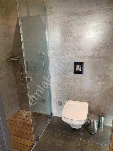 Bornova Evka 3 Mahallesinde Site İçinde 4+1 Kiralık Lüks Daire - Görsel 8