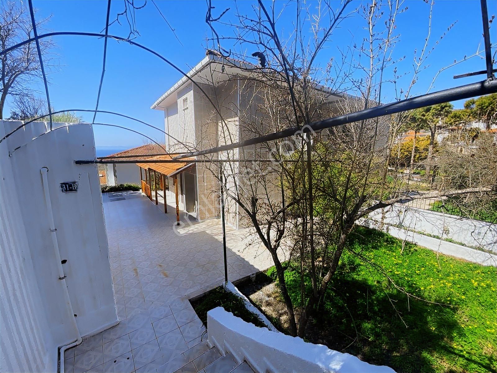 Çeşme Kleopatra Koyu'nda Satılık Bahçeli 3+1 Dubleks Villa - Görsel 4