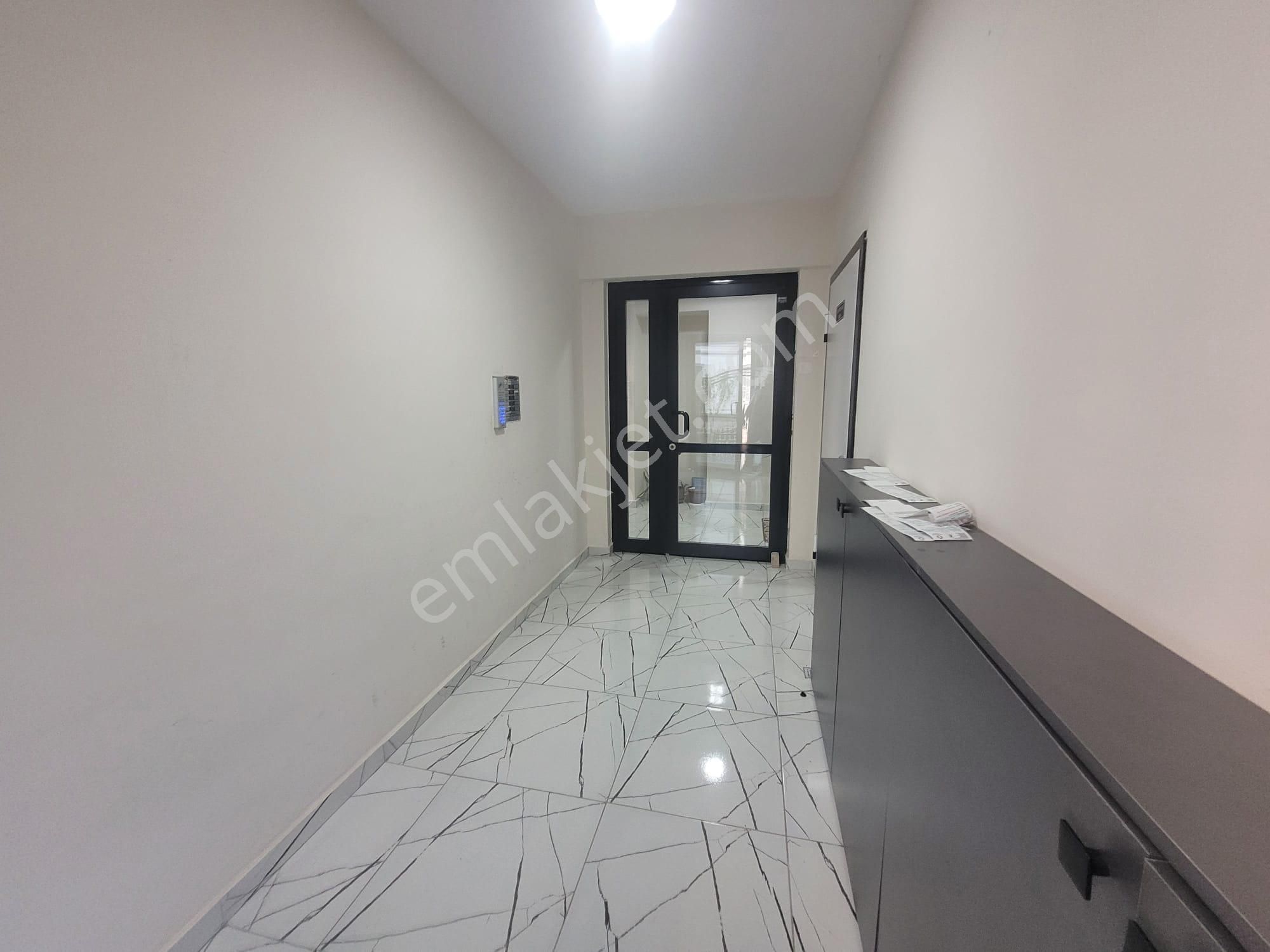 Osmangazi Mahallesinde Ultra Lüks, Kombili 3,5+1 Satılık Daire - Görsel 4