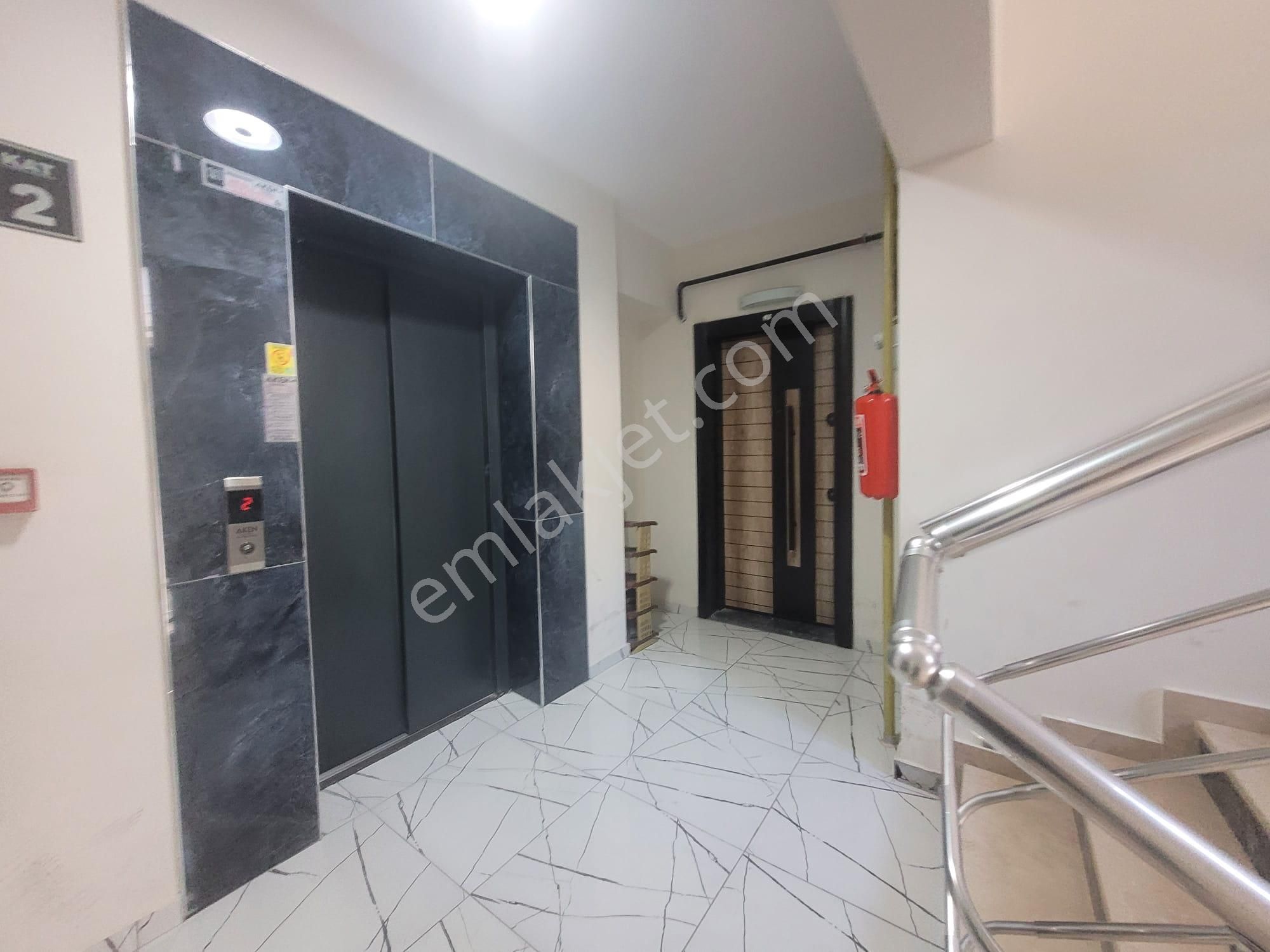 Osmangazi Mahallesinde Ultra Lüks, Kombili 3,5+1 Satılık Daire - Görsel 5