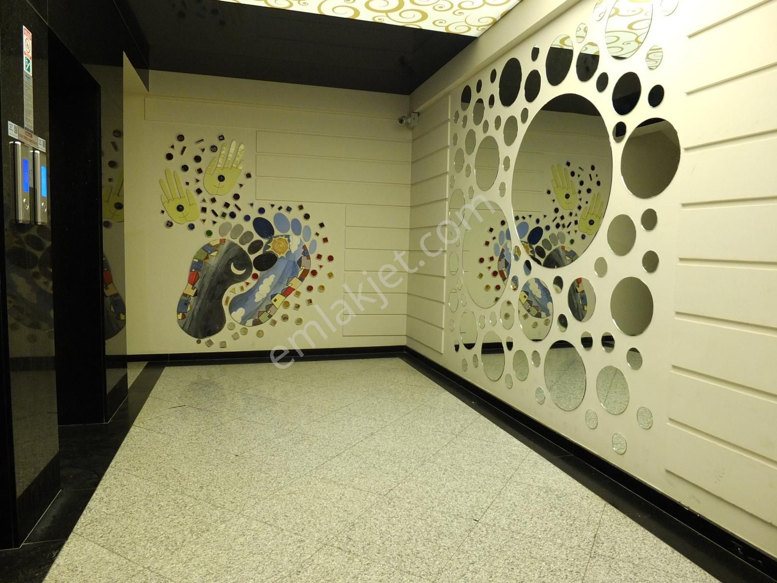 Osmangazi'de Site İçerisinde,park Manzaralı Ebeveyn Banyolu 3+1 - Görsel 9