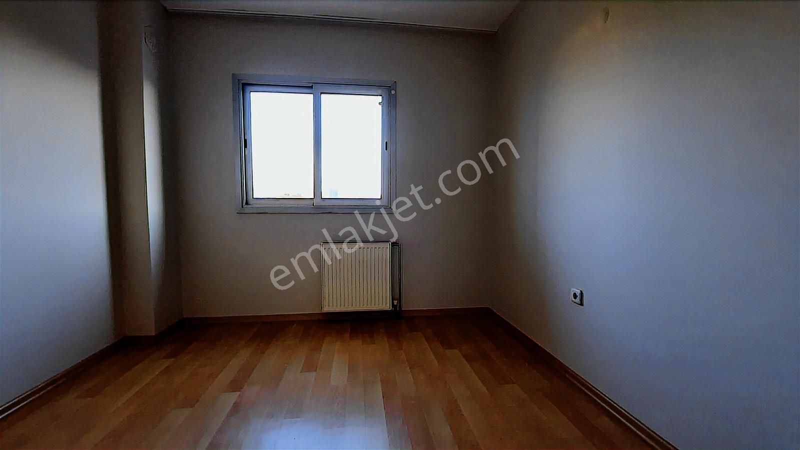 Osmangazi'de Site İçerisinde,park Manzaralı Ebeveyn Banyolu 3+1 - Görsel 6