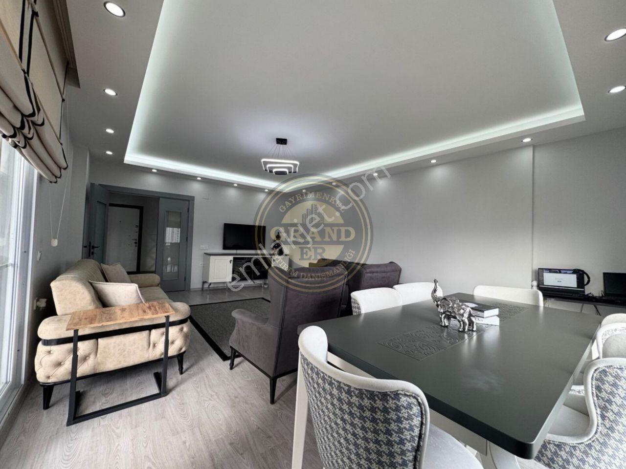 Mersin Mezitli Akdeniz Mah., Eşyalı Satılık 4+1 Daire - Görsel 10