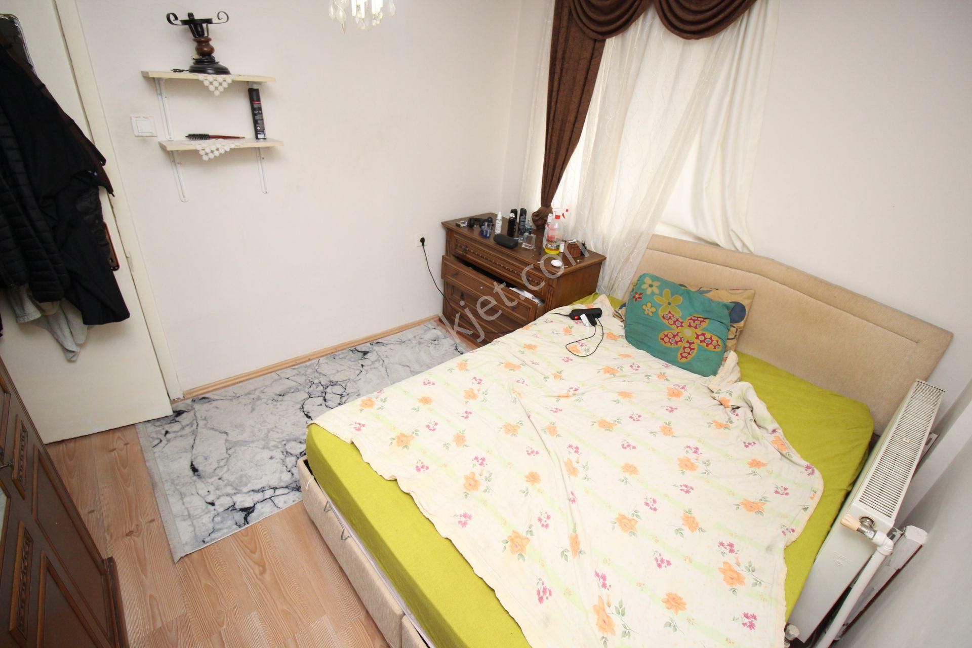 Emre Emlak'tan Kazım Karabekir'de Eşyalı Yatırımlık Satılık 2+1 Daire - Görsel 6