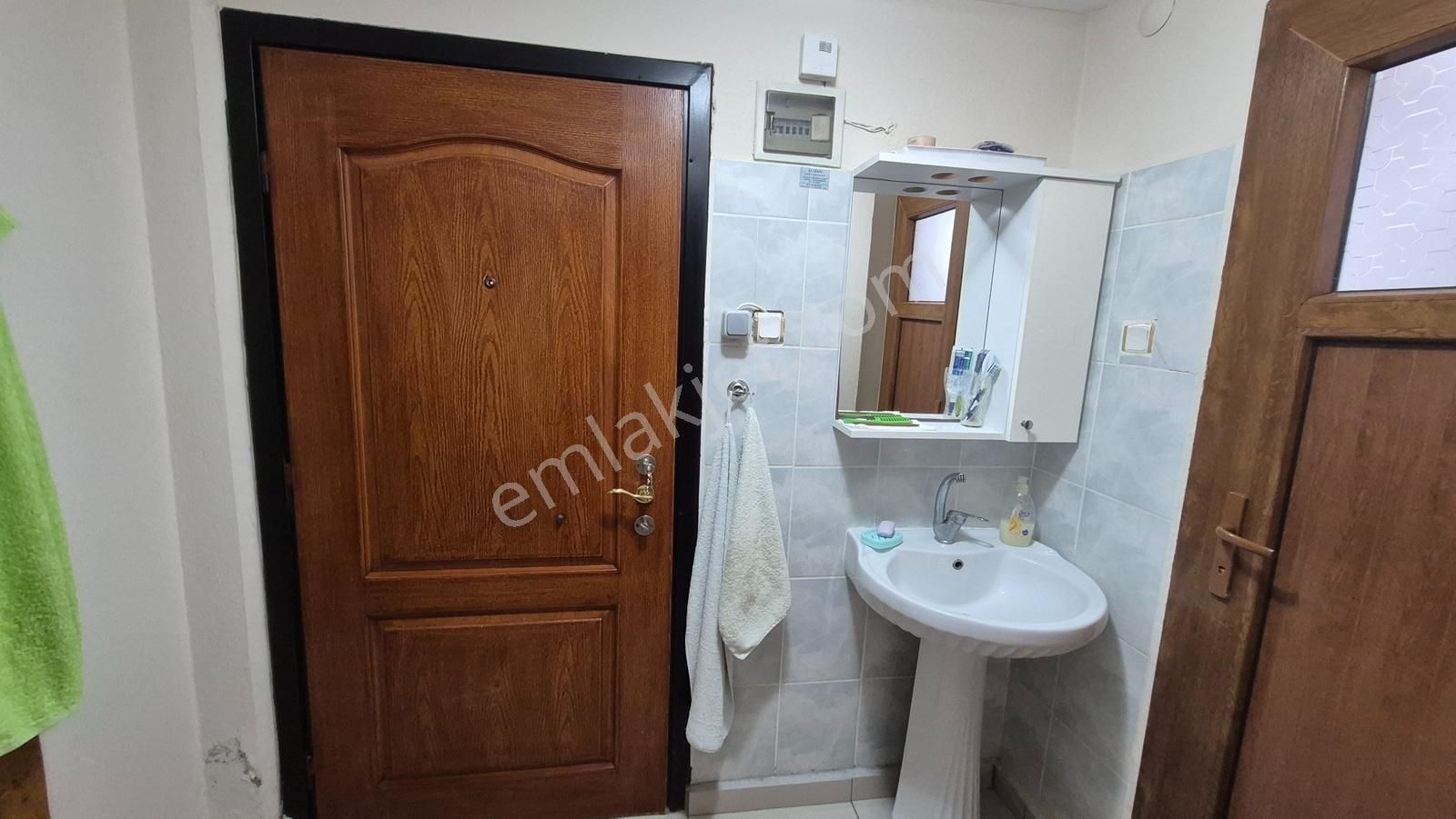 Gümüldür Atatürk Mah. Bahçeli Teraslı 5+1 Tripleks Villa - Görsel 27