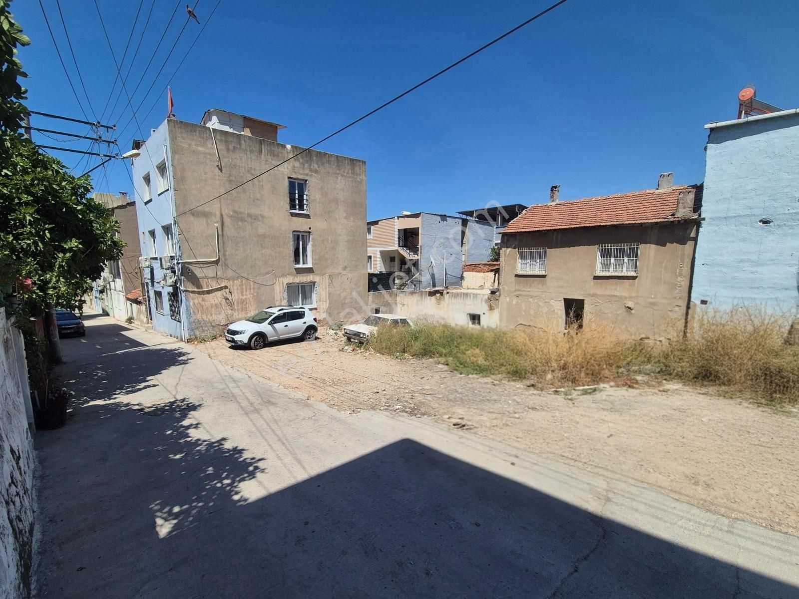 İzmir Bornova Meriç Mah 2 Kat İmarlı Arsa - Görsel 2