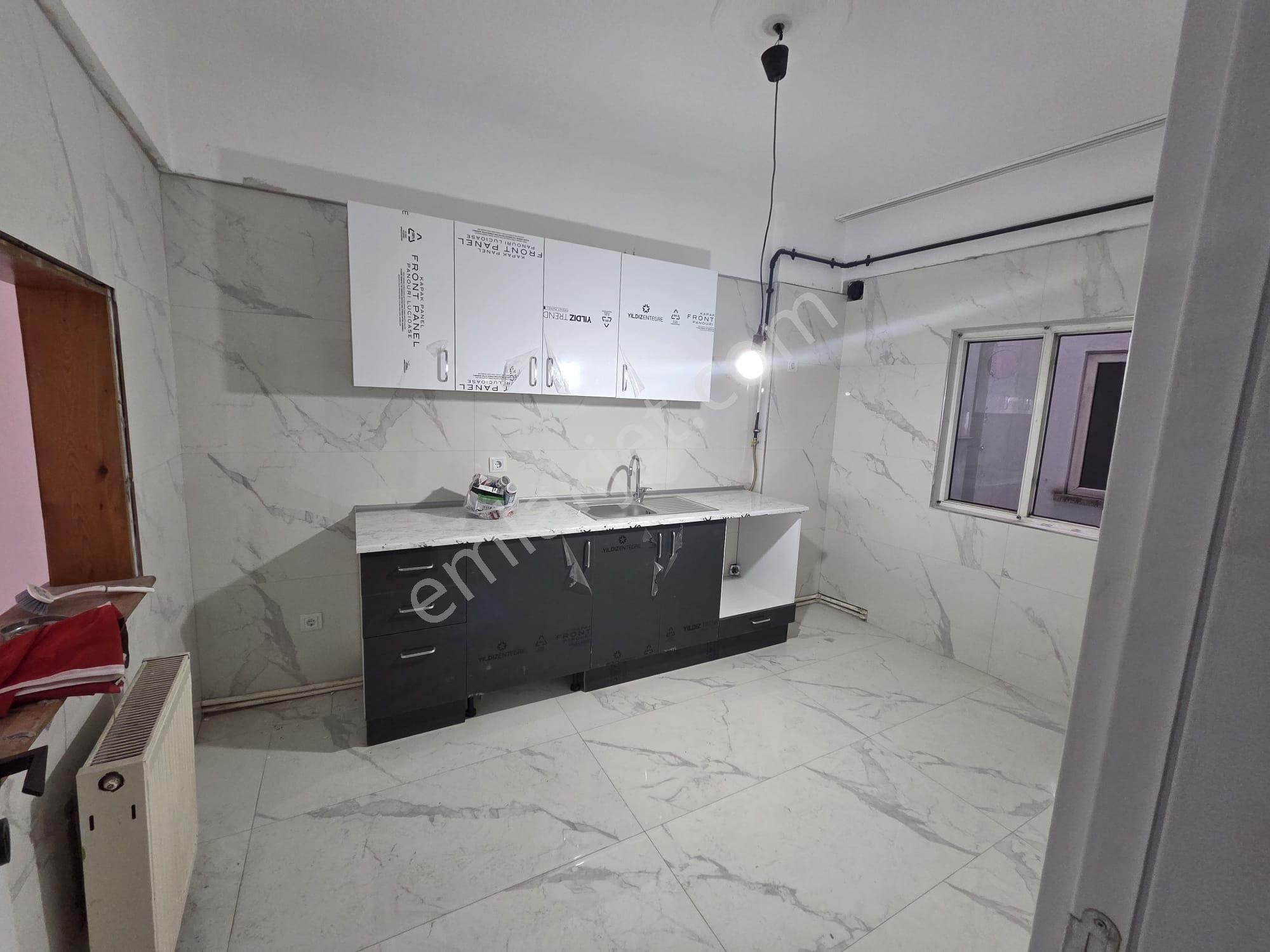 2 Nolu Beşirli'de Ana Cadde Üzeri Deniz Manzaralı Kiralık Daire - Görsel 19