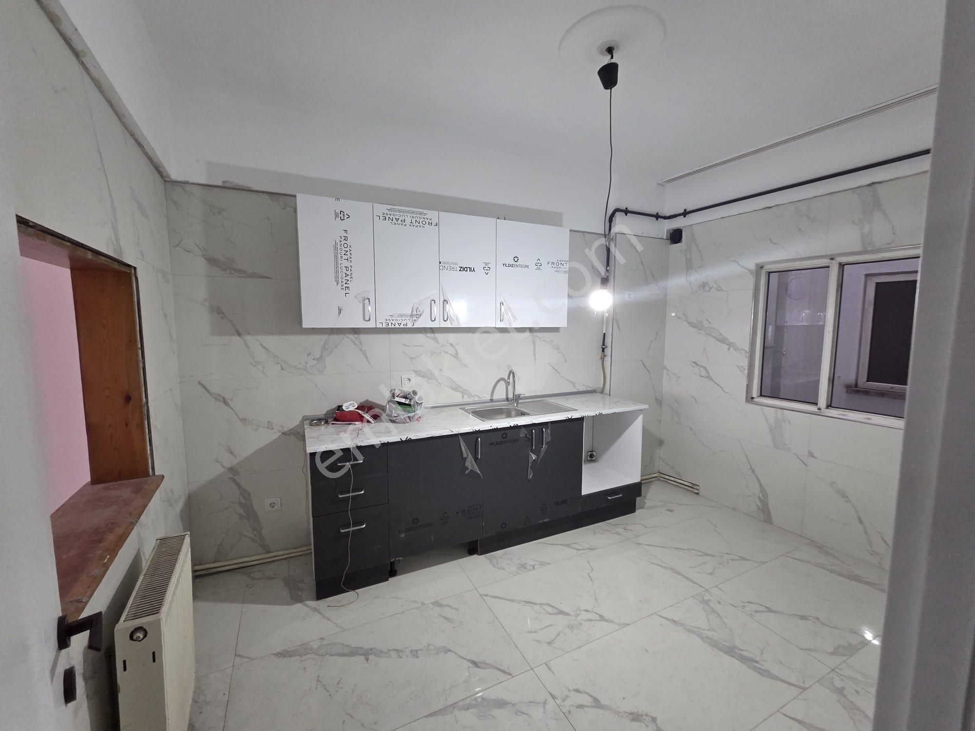 2 Nolu Beşirli'de Ana Cadde Üzeri Deniz Manzaralı Kiralık Daire - Görsel 21